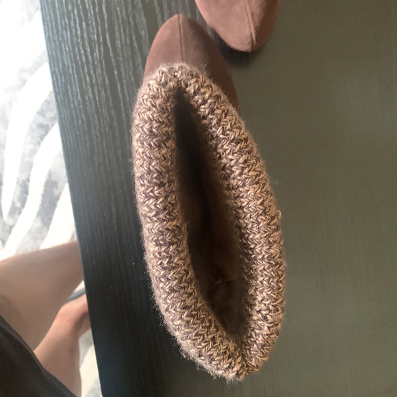 Brown sweater boots - Picture 7 of 9